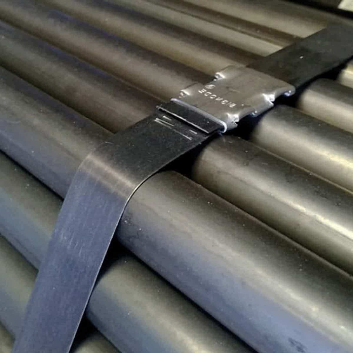 Lapover Seals for Steel Strapping